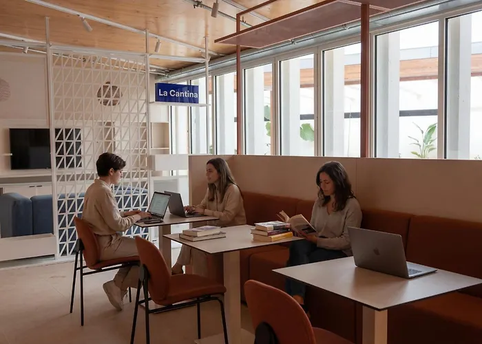 Kora Olea Lägenhetshotell 3*