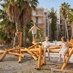 Lejlighedshotel Kora Olea 3*